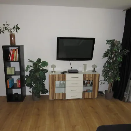 Apartment Ferienwohnung Am Golfplatz *